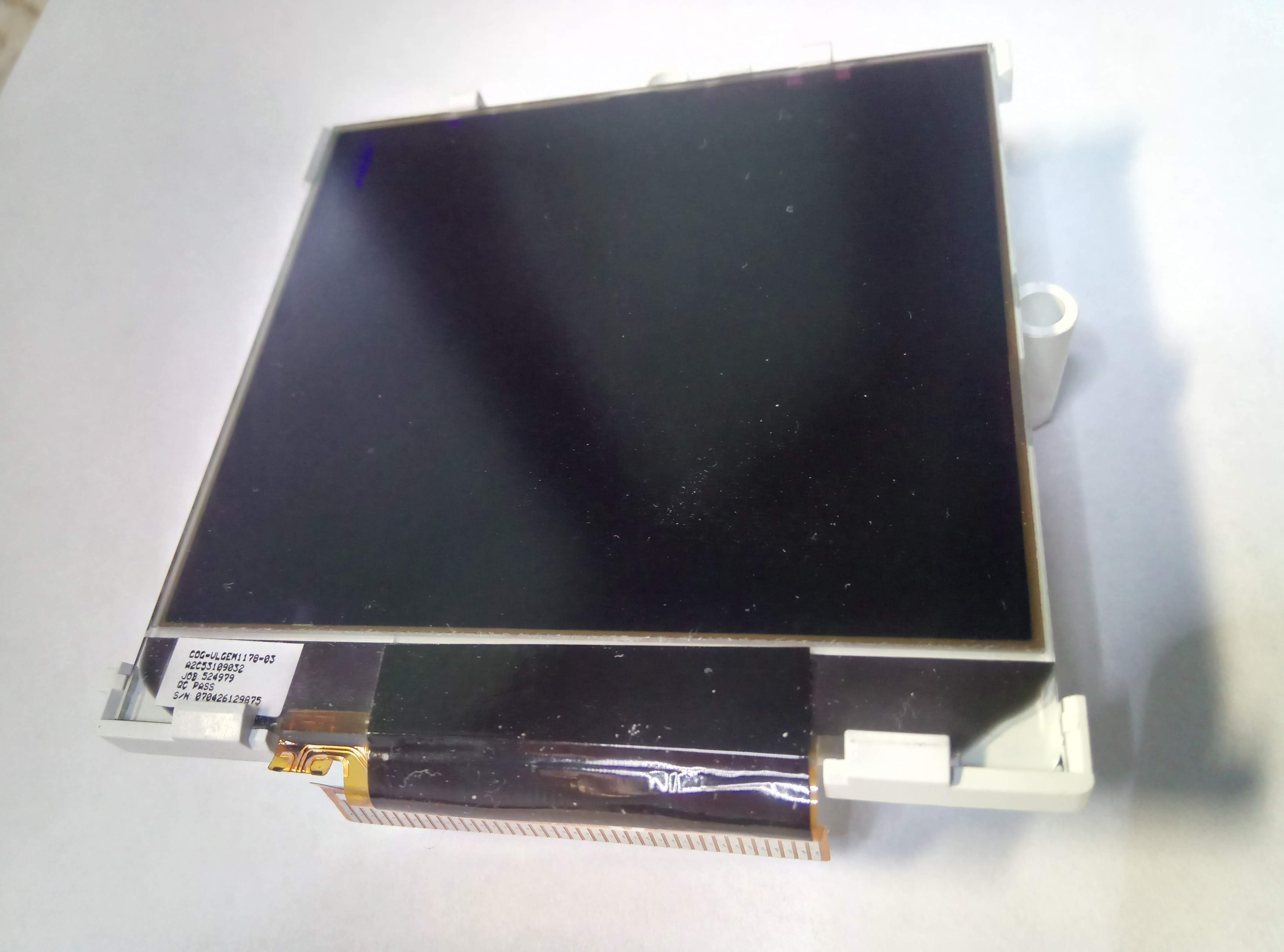 RENAULT LAGUNA 3 - LCD display do tachometru