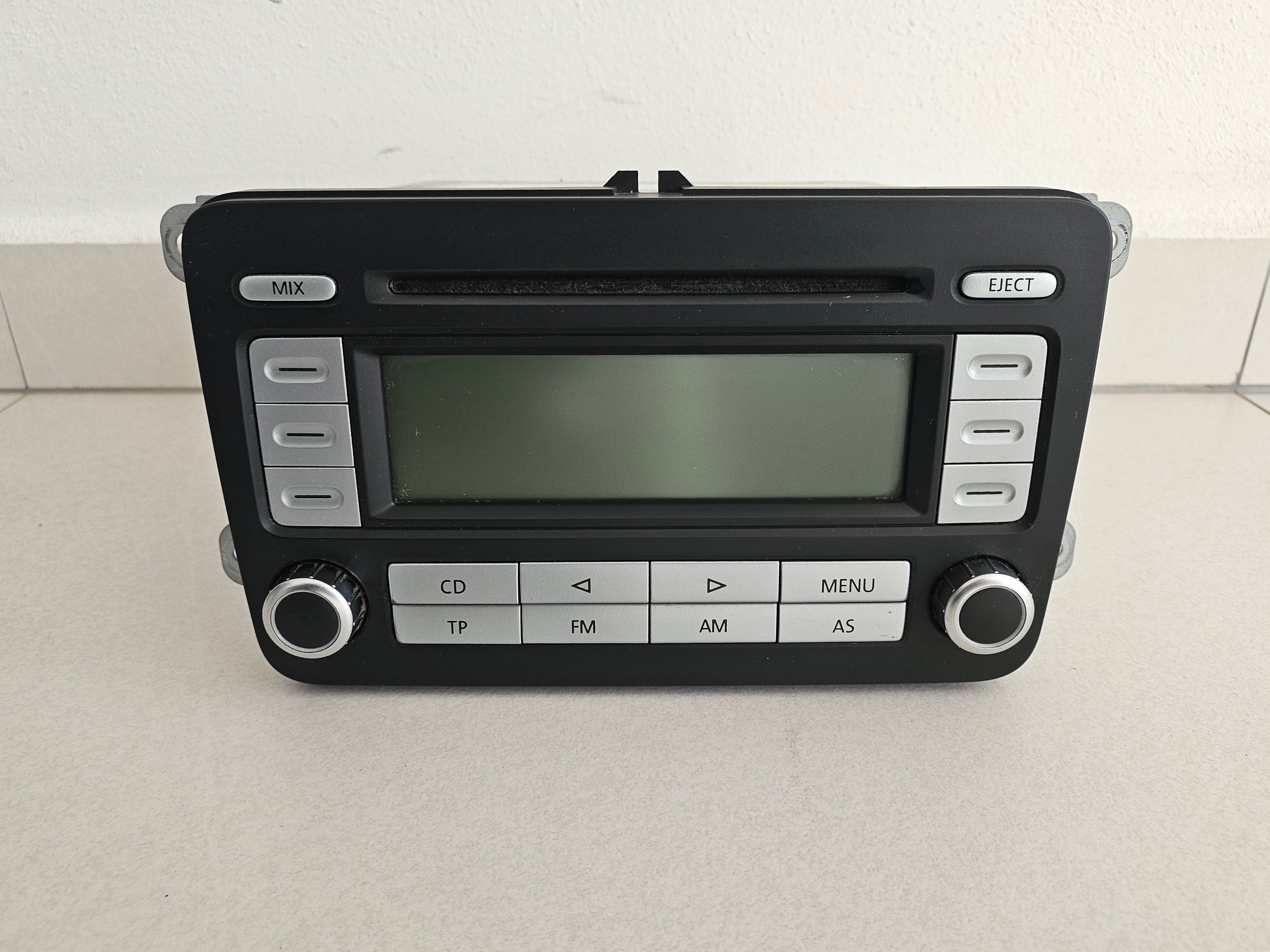 VW RCD 300 CD VW GOLF 5 CADDY TOURAN PASSAT B6 1K0035186R - autorádio