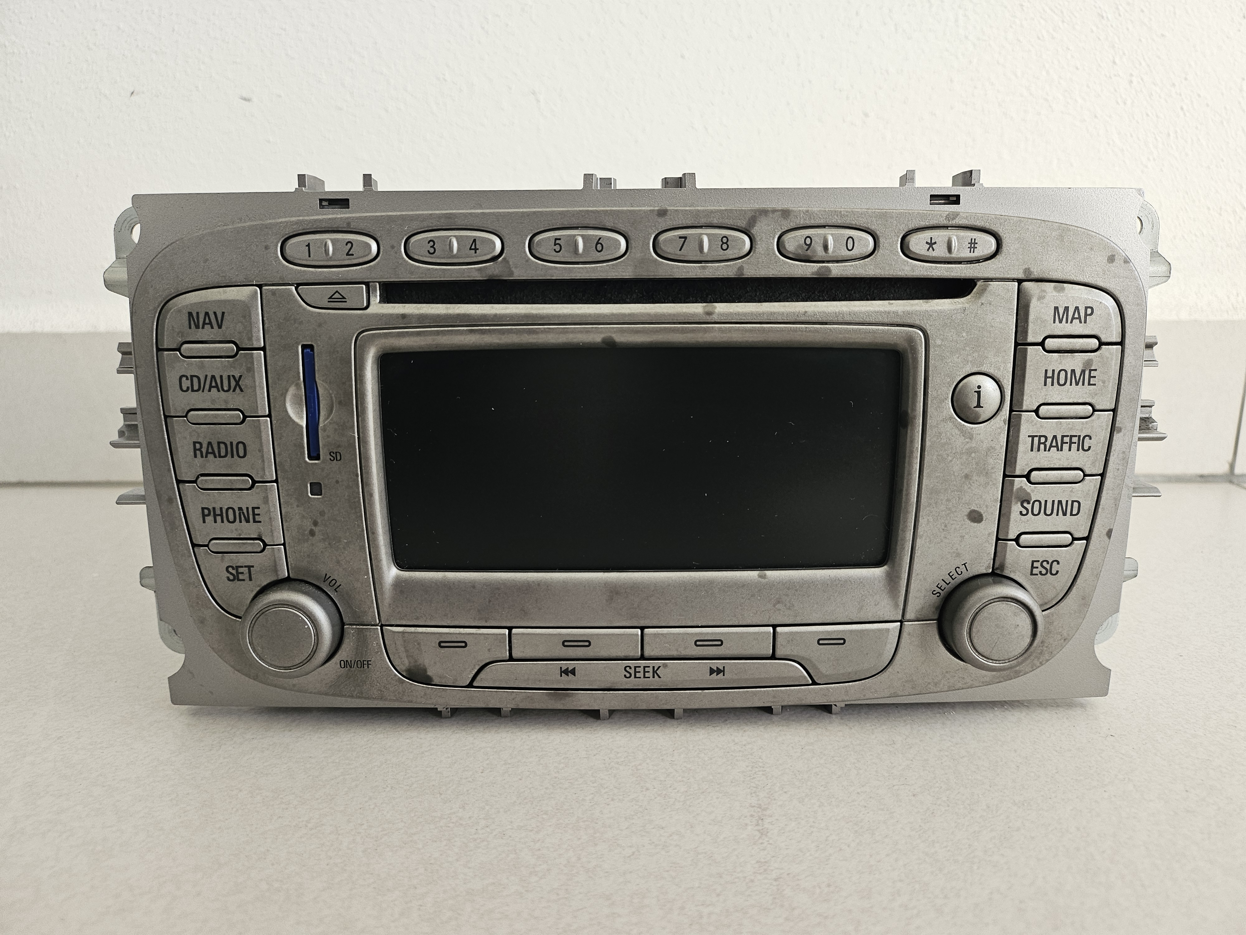 FORD TRAVELPILOT FX NAVI SD CD MP3 8S7T-18K931-AB 7612300520 LSRNS - navigace - autorádio - DEFEKT !!!